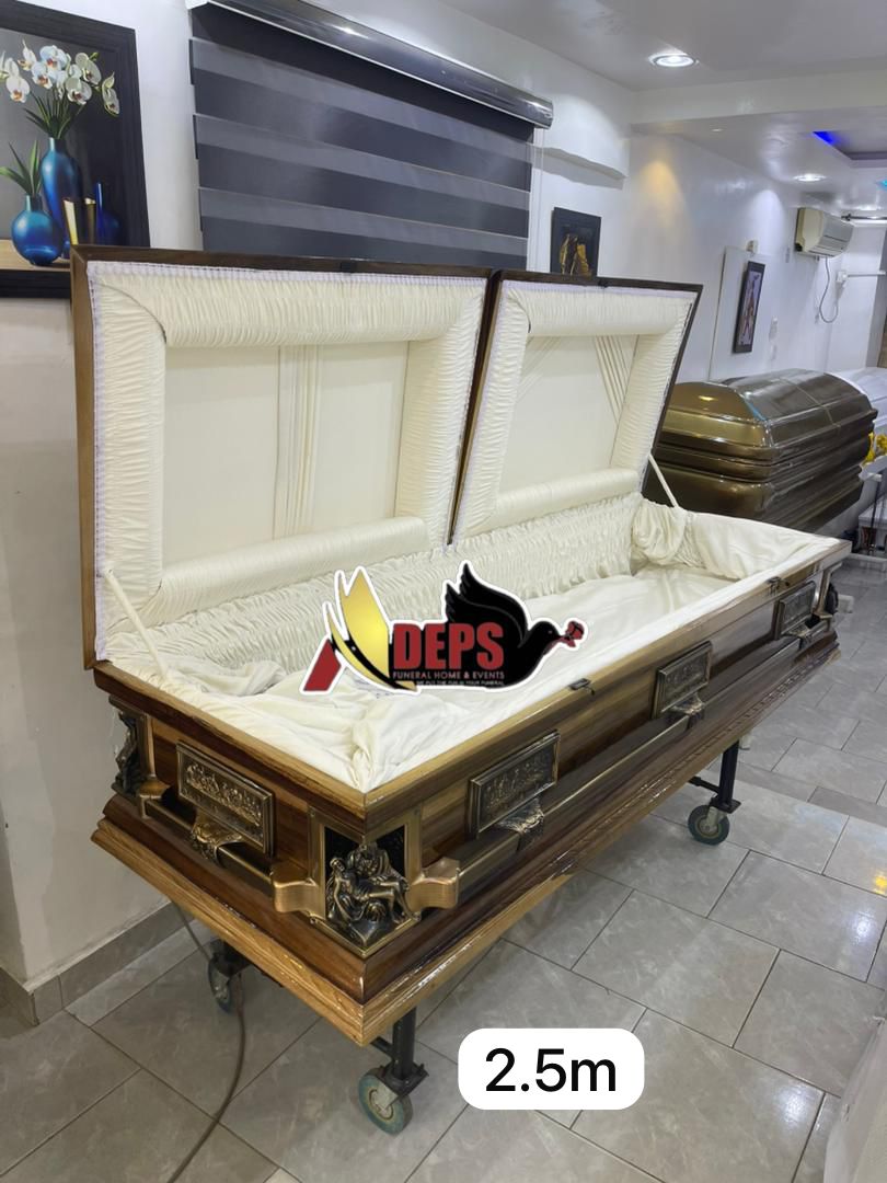 Mahogany Open-View Casket